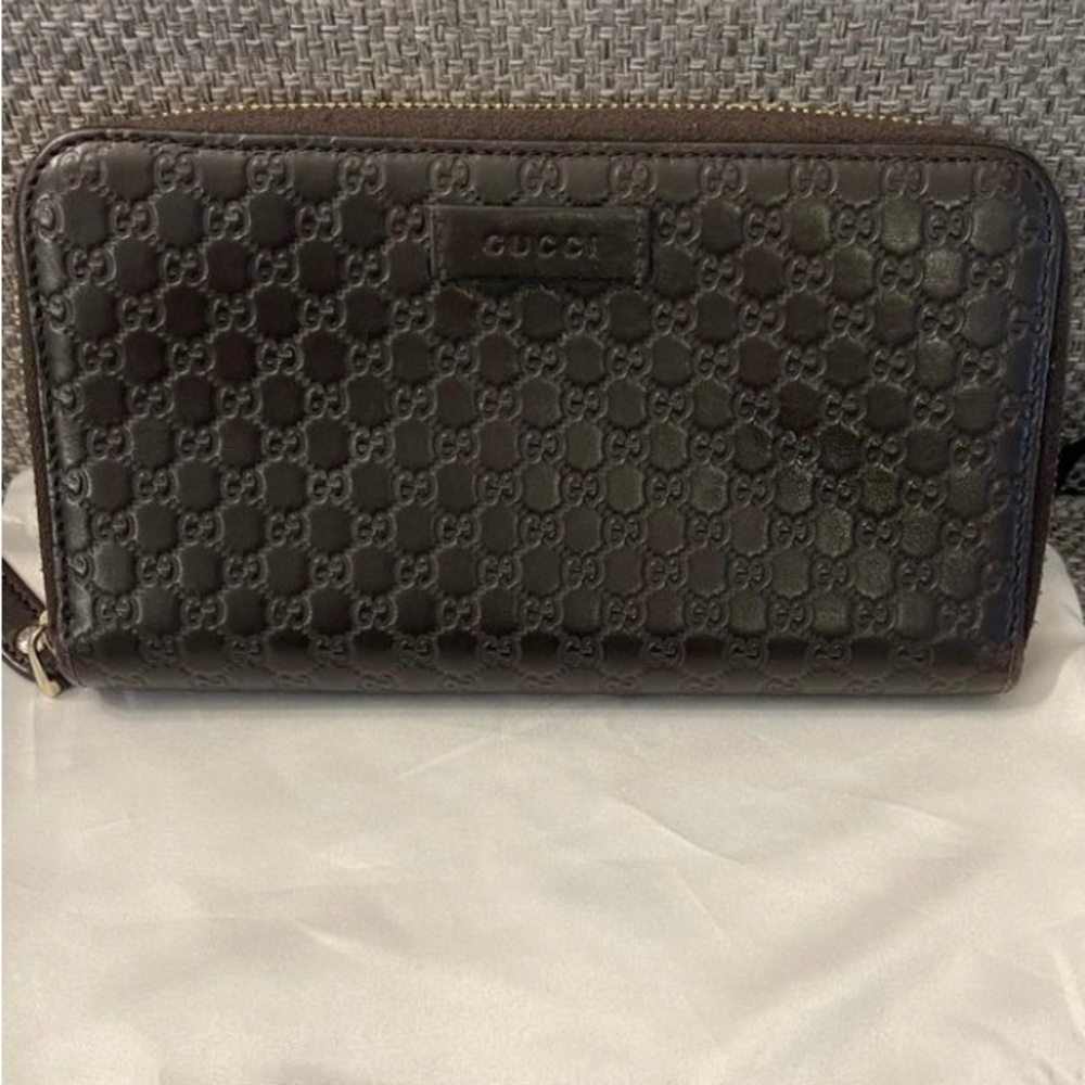 Authentic Brown Leather Gucci Wallet